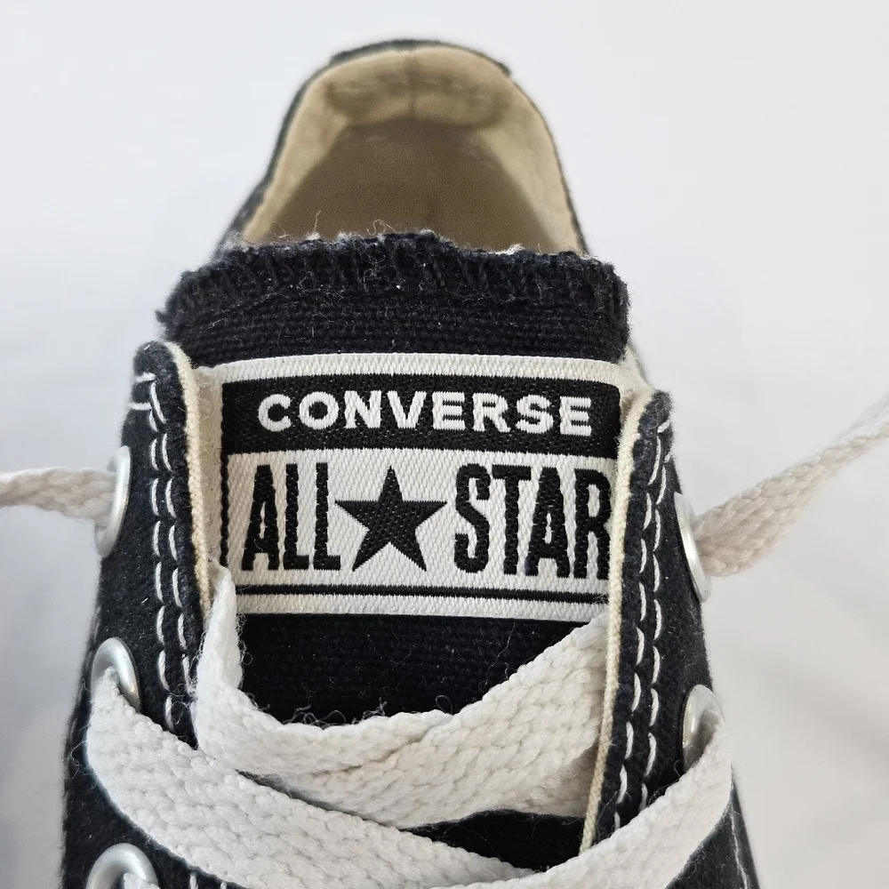 Converse All Star Low Top Children's Shoes, Black, Size 11 Good Used Condition